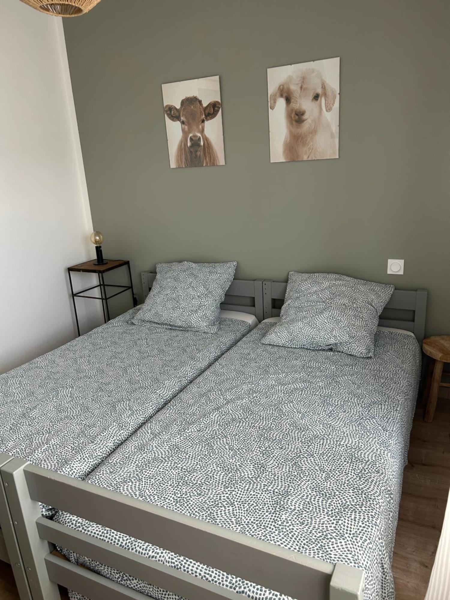 Les Plantades Aveyronnaises Apartamento Saint-Georges-de-Luzençon Exterior foto